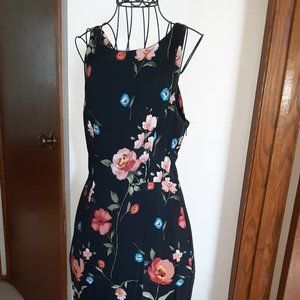 Newport News summer floral dress